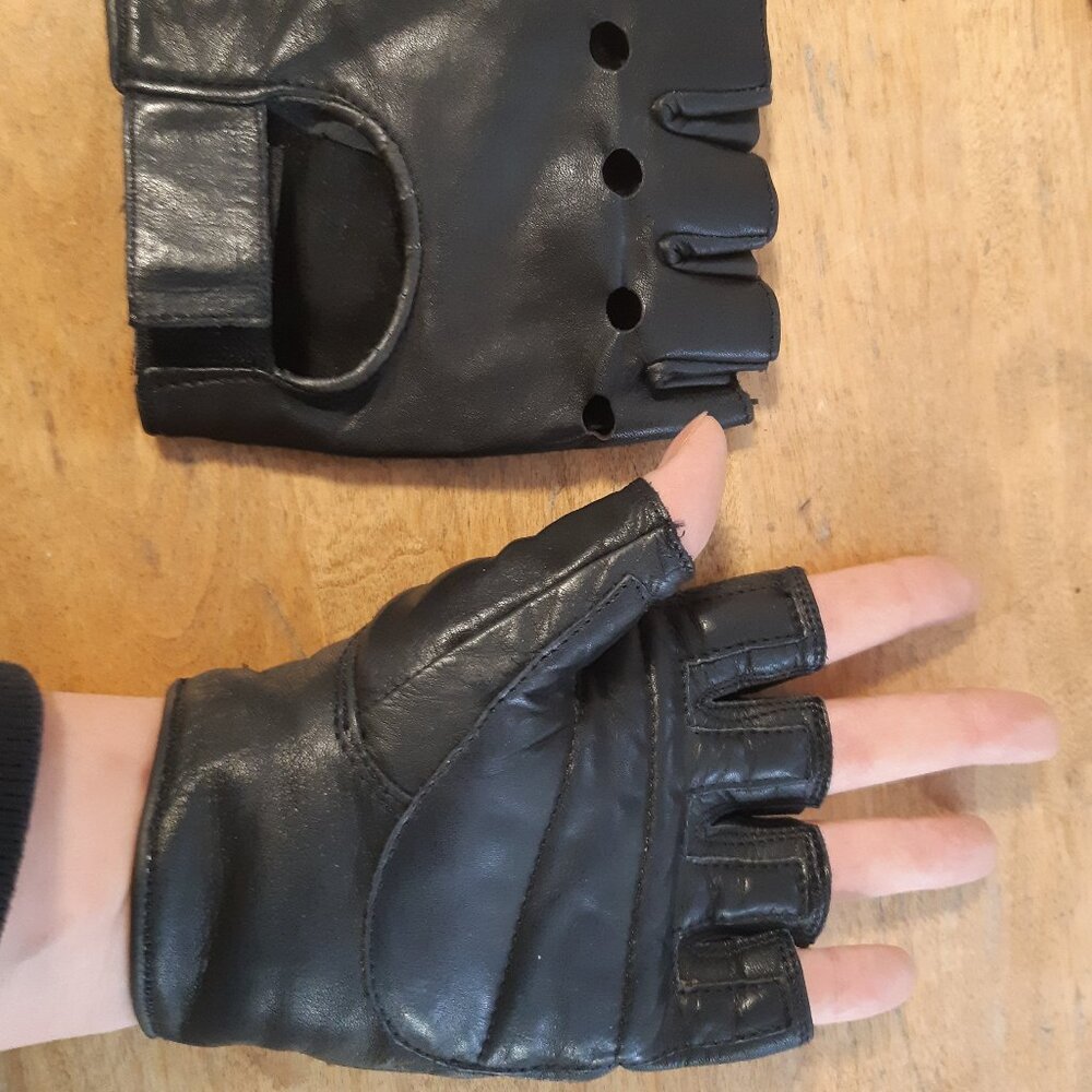 Fingerless Leather Motorcycle Gloves Small 100% Cuir Black Very good condition - Picture 5 of 9